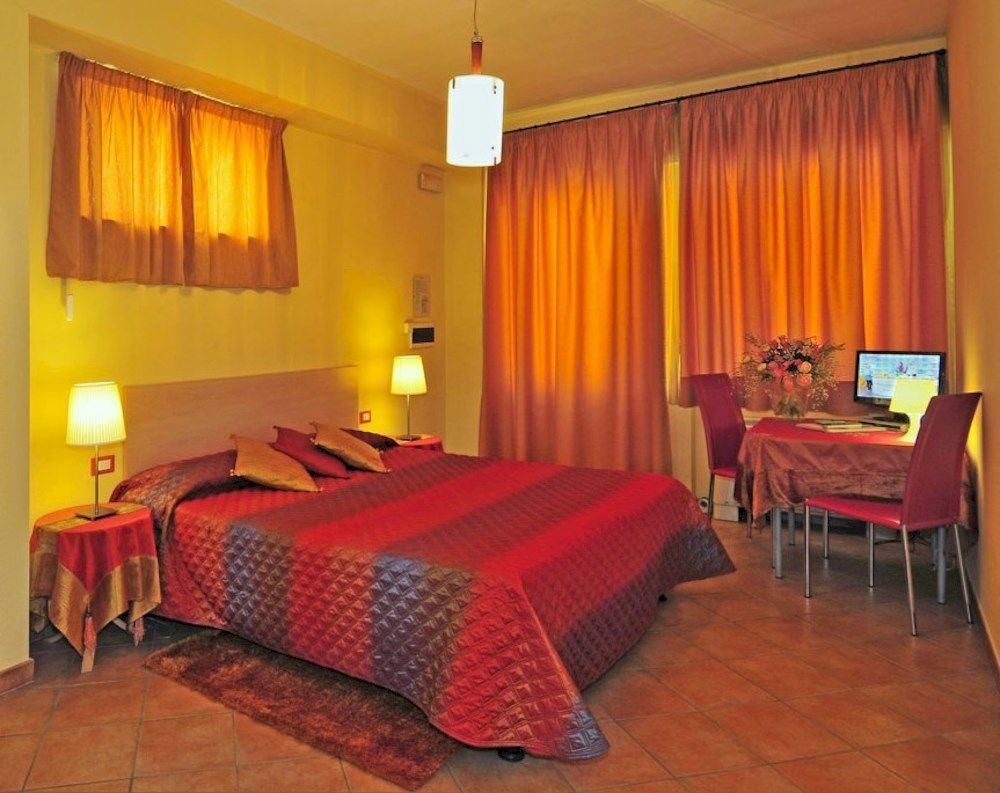 לוקה B&B Ai Cipressi מראה חיצוני תמונה
