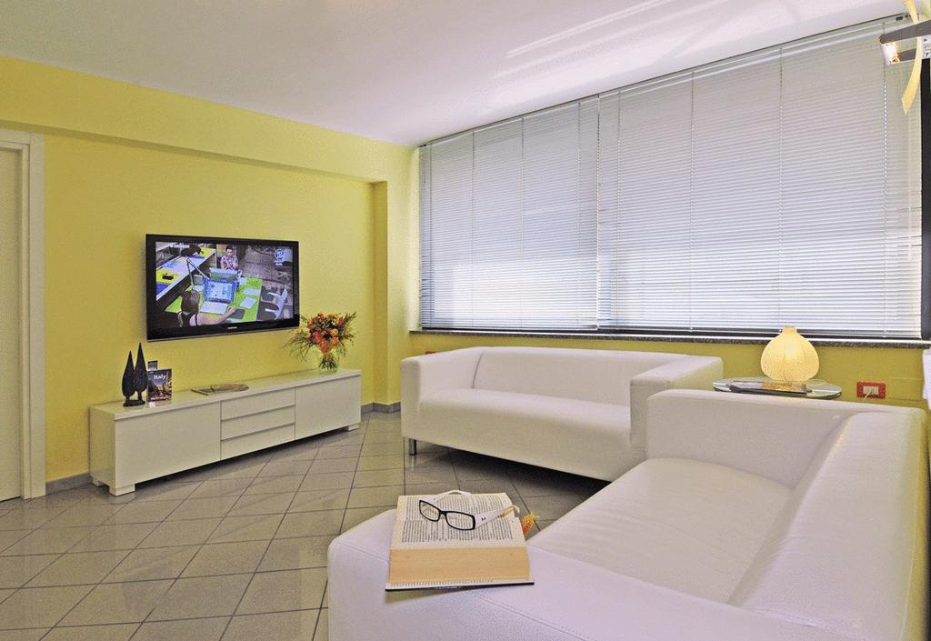 לוקה B&B Ai Cipressi מראה חיצוני תמונה