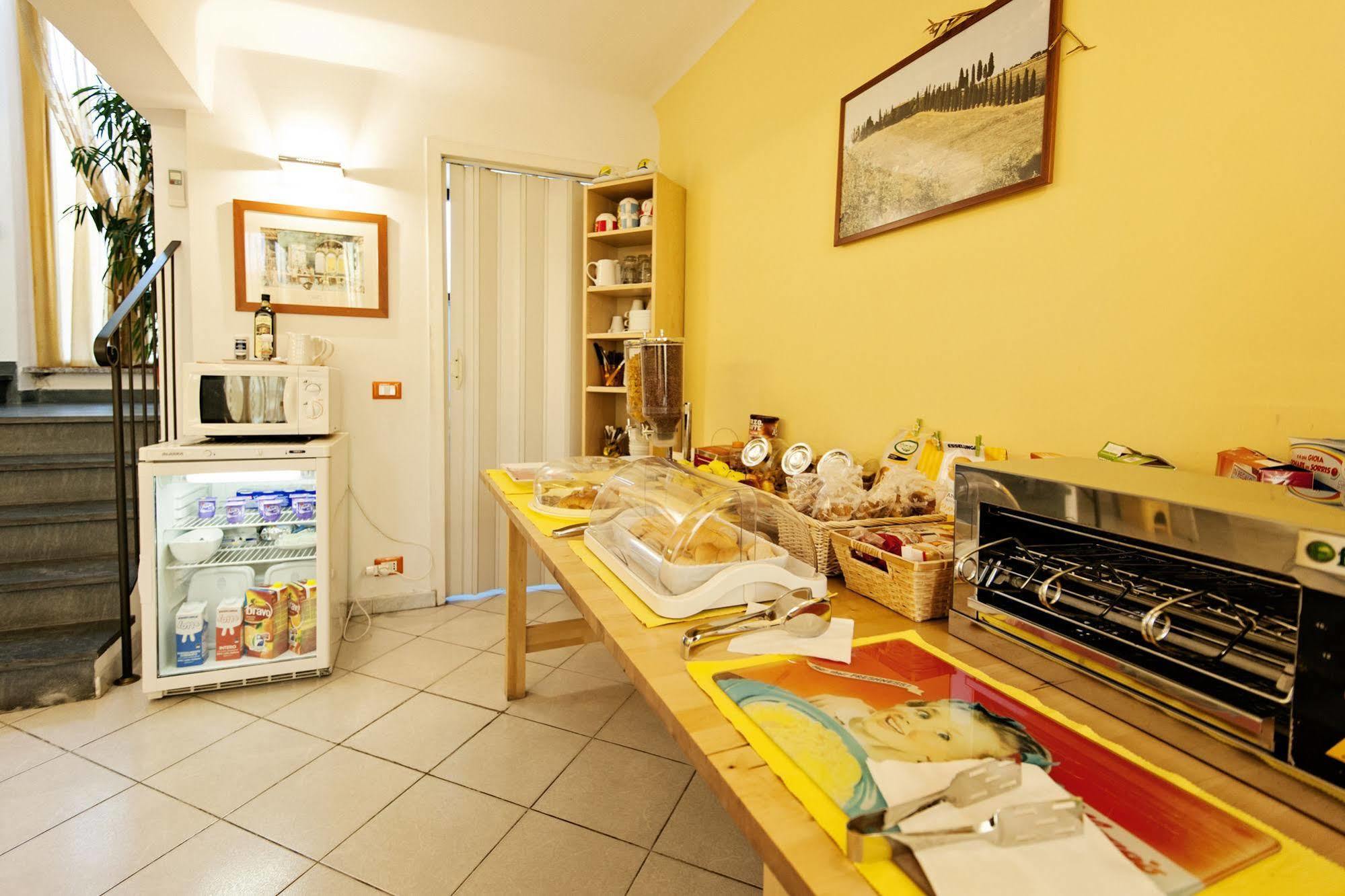 לוקה B&B Ai Cipressi מראה חיצוני תמונה
